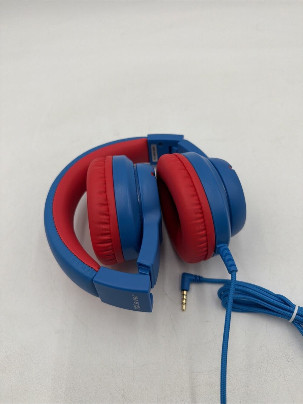 Kids 3.5mm Headphone Earphone On Ear Volume Limiter 85/94dB iClever HS19